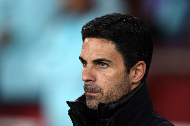 Arsenal news: ‘Petulant’ behaviour slammed as Mikel Arteta handed referee warning