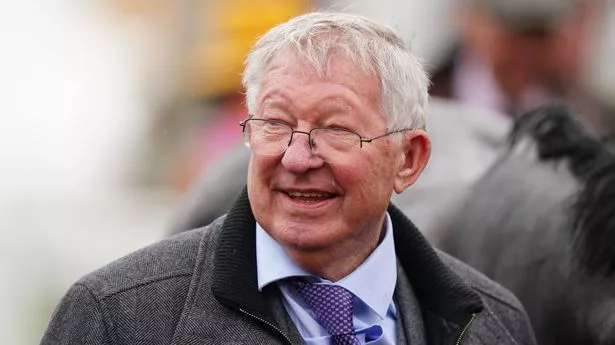 Alex Ferguson told to sort out Man Utd stars ‘taking the p***’ out of Erik ten Hag