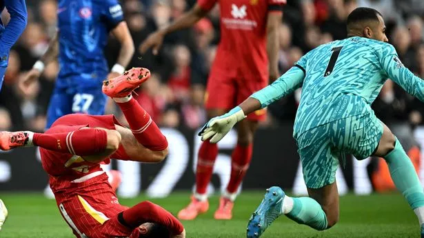 Arne Slot questions two decisions after Premier League statement on Liverpool vs Chelsea