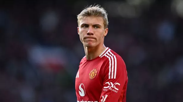 Rasmus Hojlund opens up on Ruud van Nistelrooy’s impact behind the scenes at Man Utd