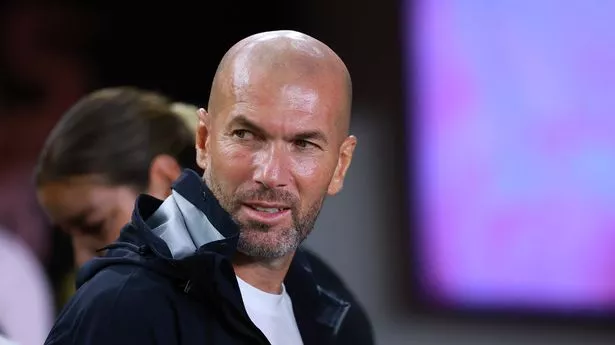 Man Utd put on notice as Zinedine Zidane ‘managerial dream’ becomes clear