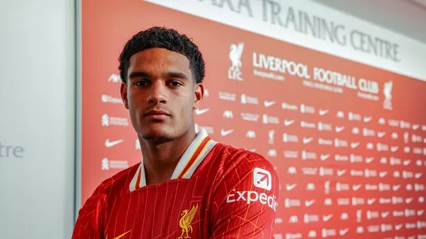 Liverpool star’s comments on Arne Slot speak volumes after announcing new contract