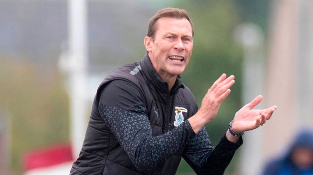 Everton icon Duncan Ferguson explains why he’s working for free in remarkable gesture