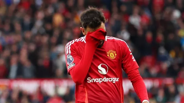 Bruno Fernandes labelled ‘worst team-mate’ and Man Utd squad reaction spoke volumes