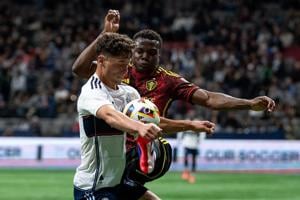 Surging Seattle Sounders blank Vancouver Whitecaps 3-0 in Cascadia clash