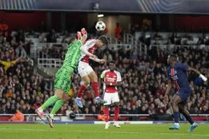 Donnarumma’s high-ball blunders may cost PSG if French league is close