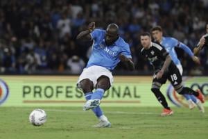 Napoli extends Serie A lead after beating plucky Como 3-1