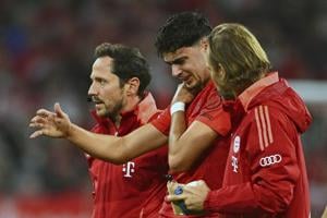 Bayern midfielder Aleksandar Pavlovic undergoes surgery on broken collarbone