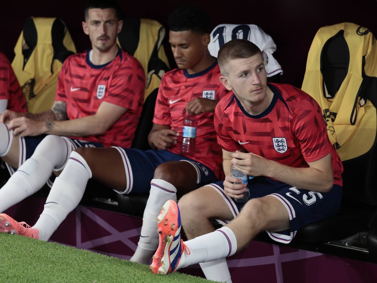 Man United 'identify England international' as resolution to 'major problem' at club