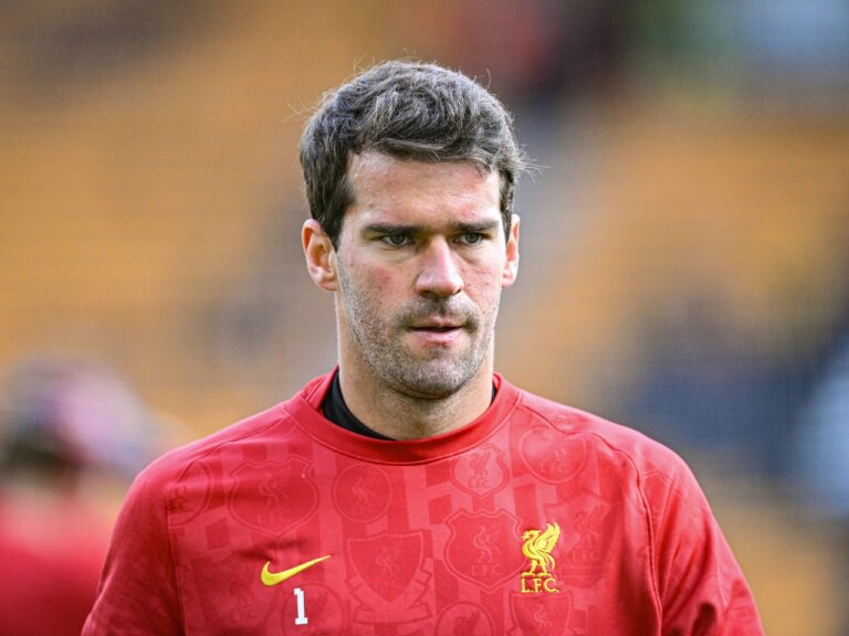 Liverpool transfer news: Arne Slot ‘makes surprise decision’ on goalkeeper situation