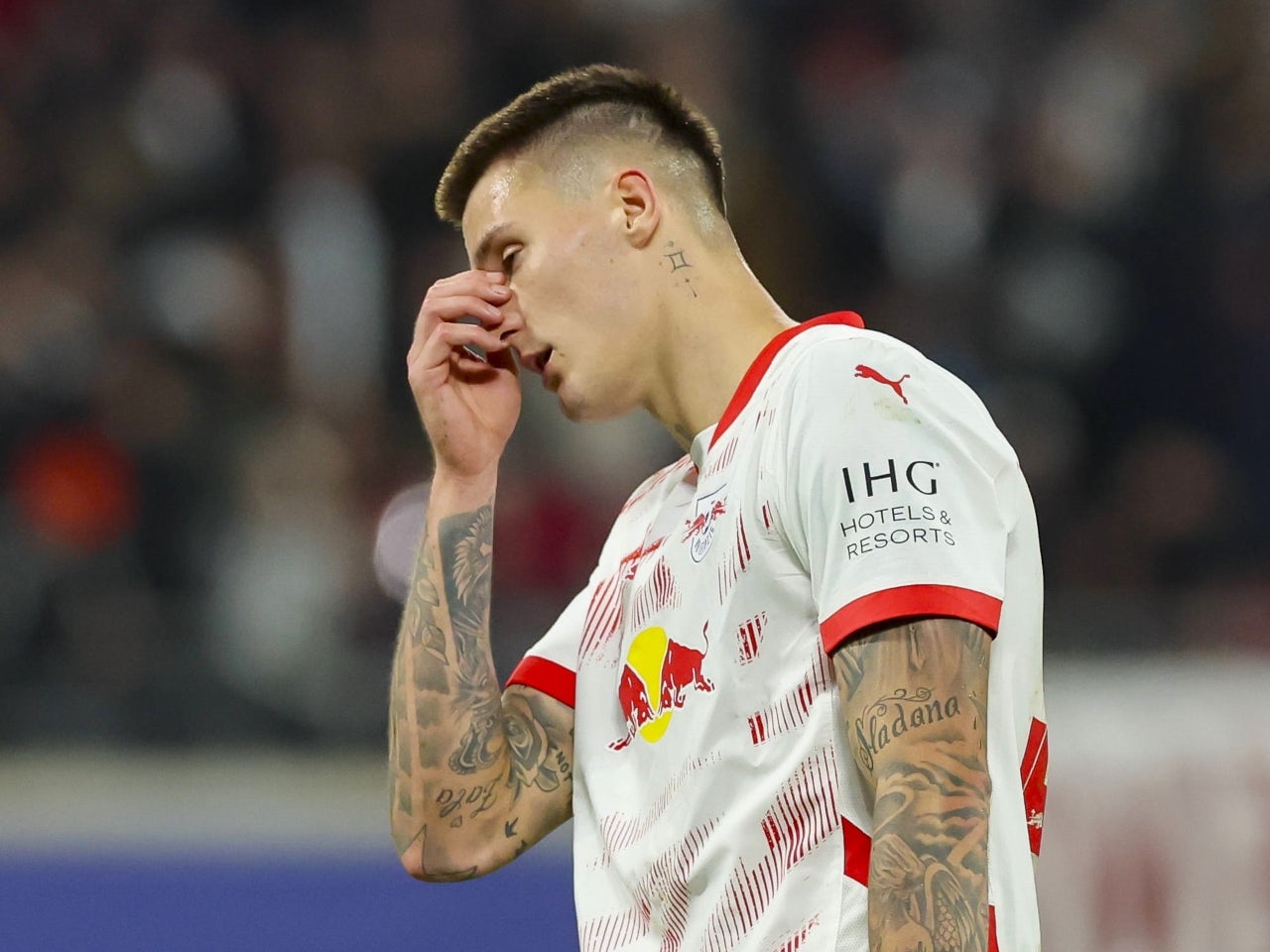 Arsenal, Man United-https://www.sportsmole.co.uk/football/man-utd/transfer-talk/news/arsenal-man-united-among-20-clubs-who-suffer-sesko-transfer-blow_554577.htmled Benjamin Sesko addresses Leipzig future amid 'interest from 20 clubs'