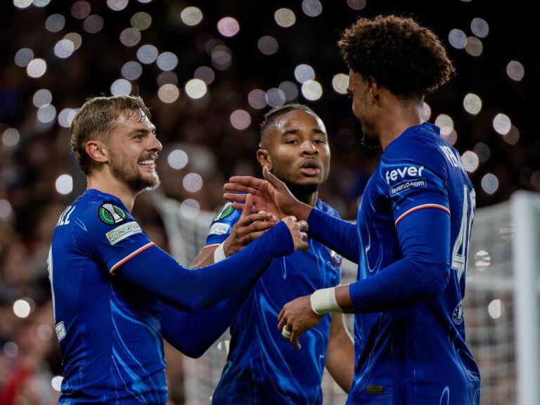 Chelsea’s forgotten summer signing to be offered escape route by former club?