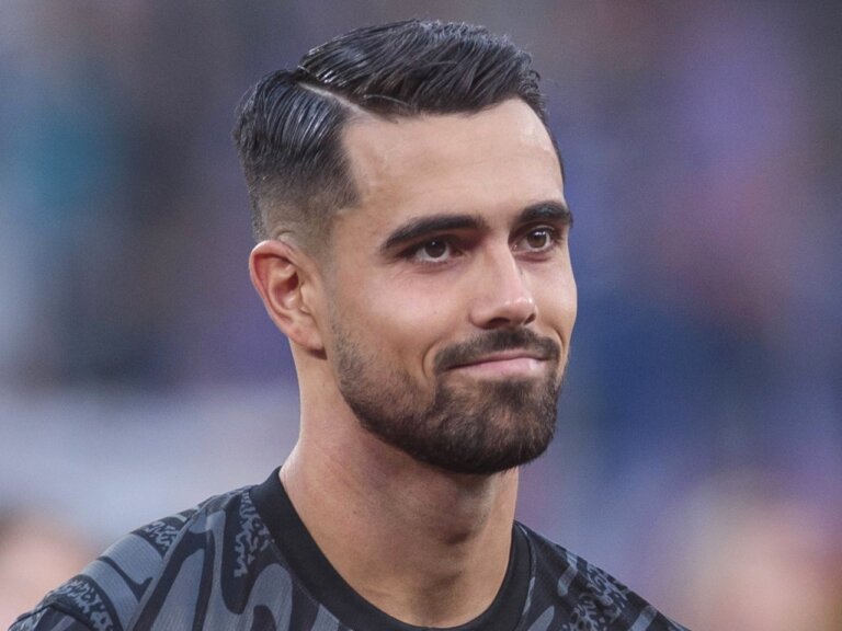 Man United ‘reignite interest’ in £64m Andre Onana replacement with Europa League ‘scouting mission’