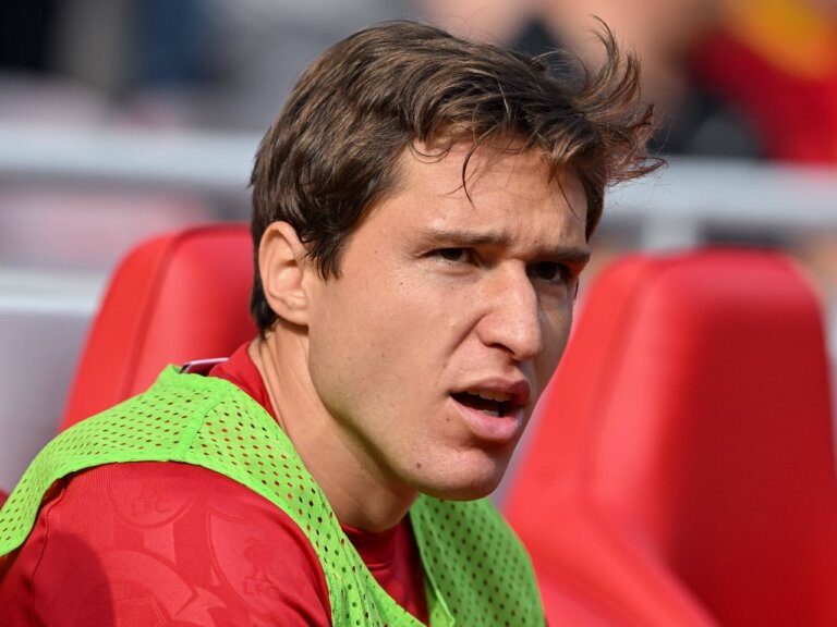 Liverpool transfer news: Federico Chiesa loan claim emerges amid ‘three-club’ Serie A battle