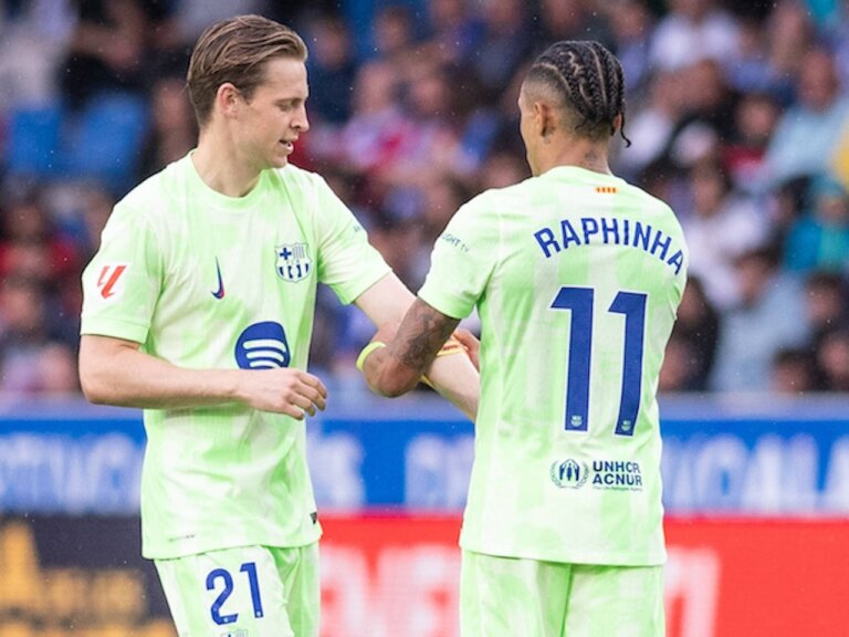 Man United transfer news: Red Devils ‘are clear favourites’ to sign Barcelona star