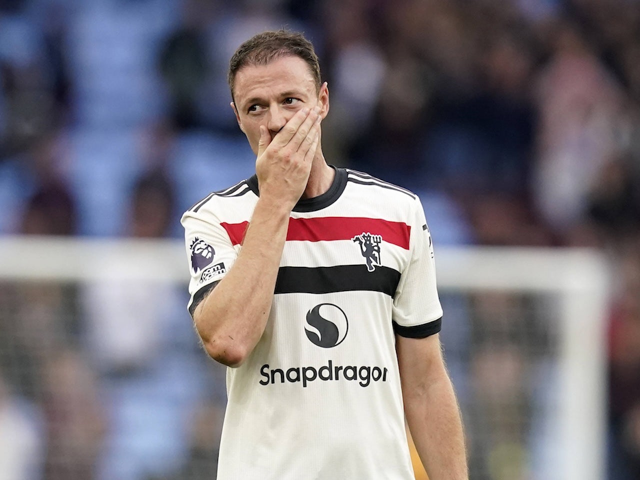 Aston Villa 0-0 Man United player ratings: Jonny Evans rolls back the years as Marcus Rashford struggles