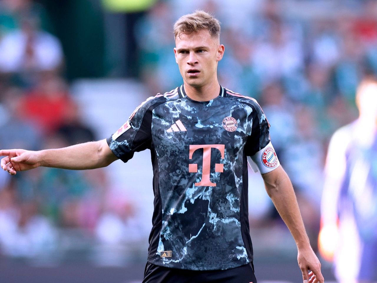 Wednesday's Transfer Talk Update: Harvey Vale, Joshua Kimmich, Ronald Araujo