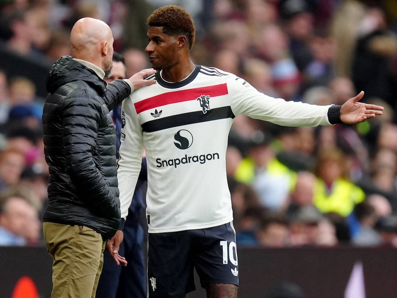 Former Man United captain slams Erik ten Hag's "crazy" Marcus Rashford decision
