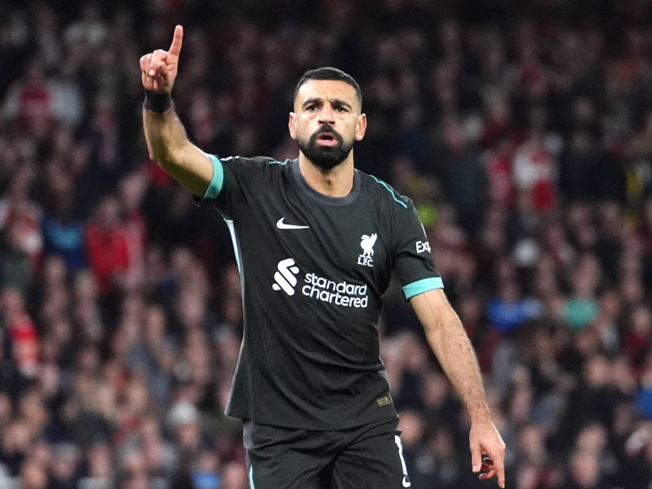 Arsenal 2-2 Liverpool: Highlights, man of the match, stats as Mohamed Salah nets late equaliser