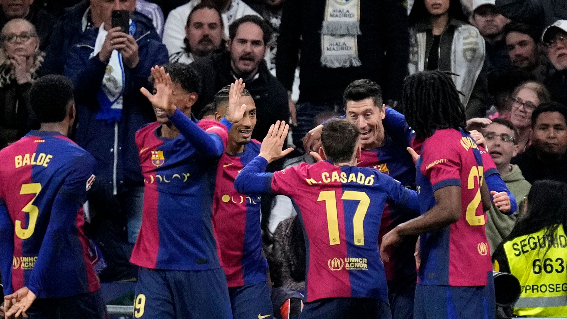 Lewandowski scores twice as Barcelona hammer Real Madrid in El Clasico