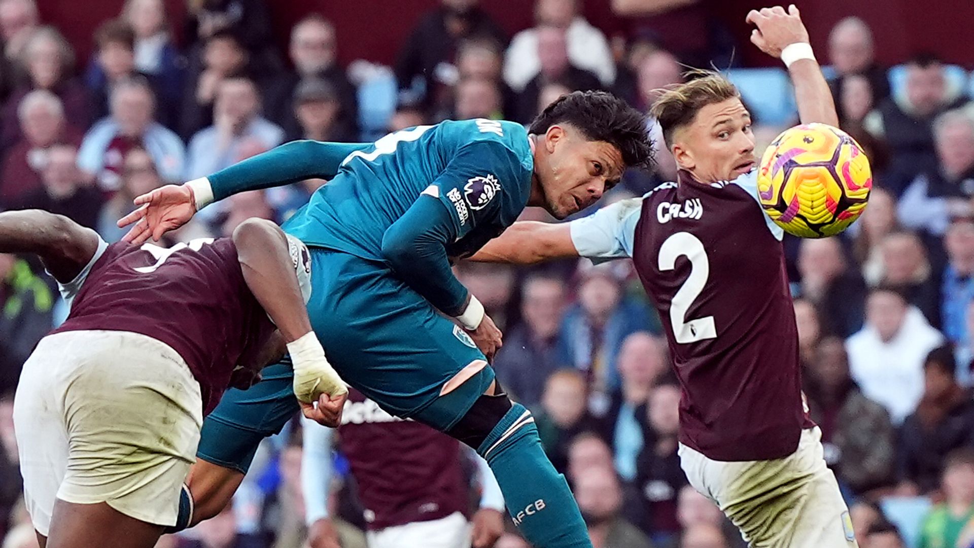 Evanilson's dramatic leveller for Bournemouth denies Villa