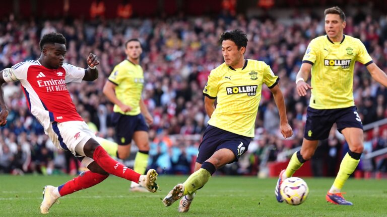 Saka inspires Arsenal to comeback win over Saints