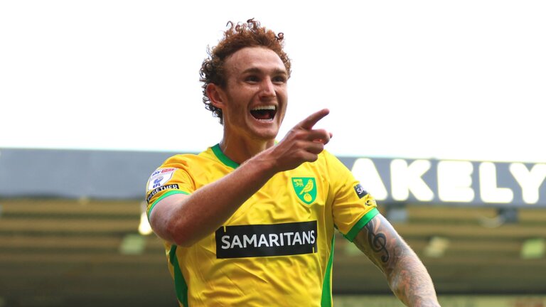 Norwich thump four past Hull in comfortable win