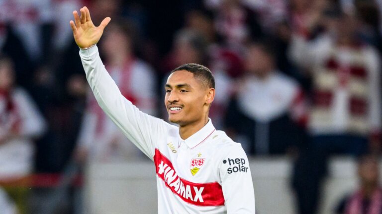 Tonight’s latest scores and fixtures