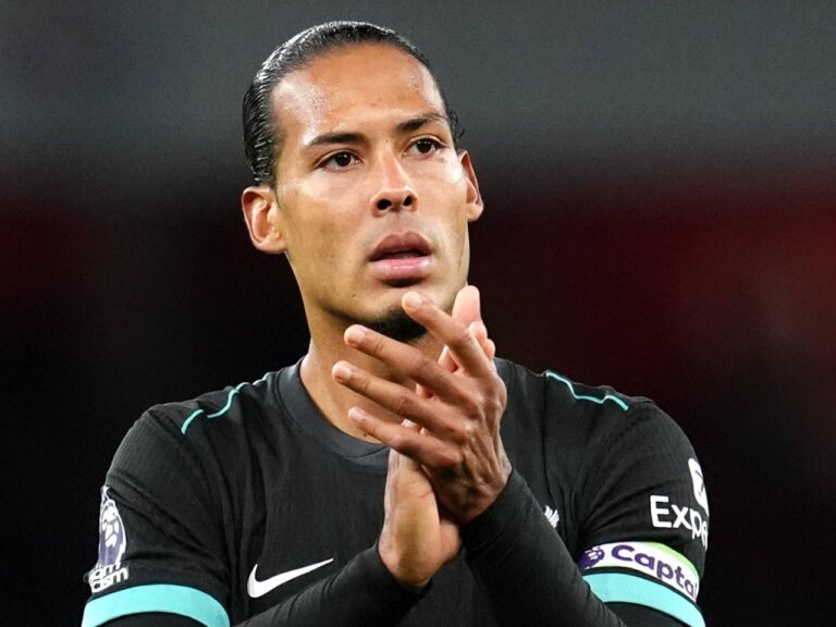 Virgil van Dijk provides Liverpool contract latest as “easy” dig aimed at Arsenal man