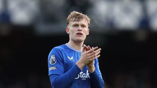 Man Utd given Jarrad Branthwaite transfer encouragement by Everton boss Sean Dyche