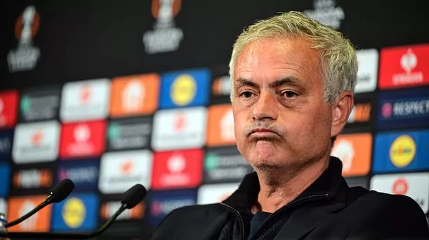 Jose Mourinho sets the record straight on Cristiano Ronaldo transfer talks