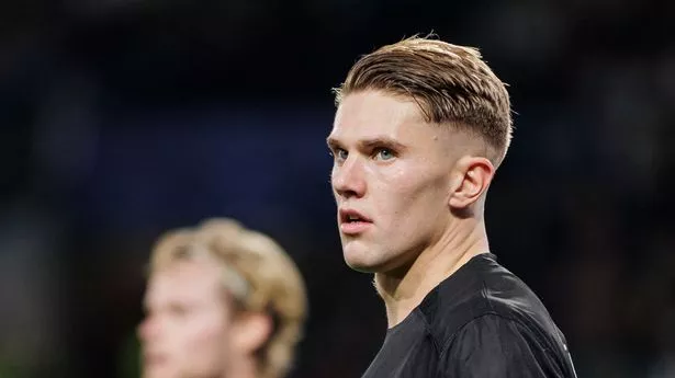 Man Utd draw up four-man striker wish list for January with Viktor Gyokeres put on hold