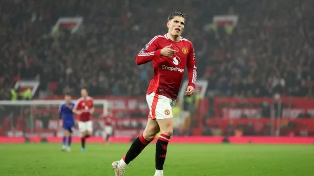 ‘Get a job somewhere else’ – Roy Keane fumes at Alejandro Garnacho in heated rant