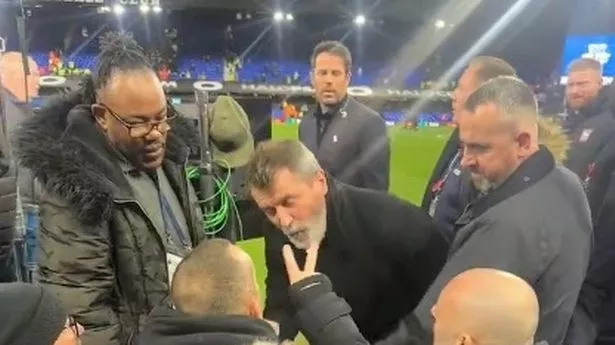 Jamie Redknapp’s three-word response as he acts peacemaker in Roy Keane vs fan bust-up