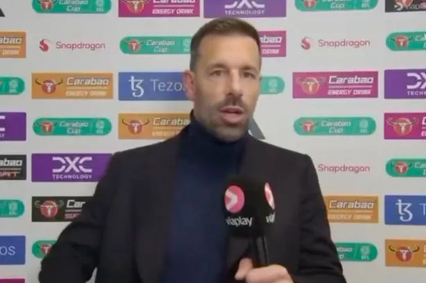 Ruud van Nistelrooy expecting pile-on from Roy Keane and Gary Neville amid Man Utd crisis