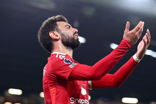 ‘Bruno Fernandes and Man Utd dressing room’s Ruud van Nistelrooy comments must be ignored’