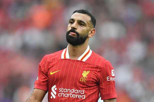 Mo Salah transfer deadline set as Saudi club push for deal after Liverpool hint