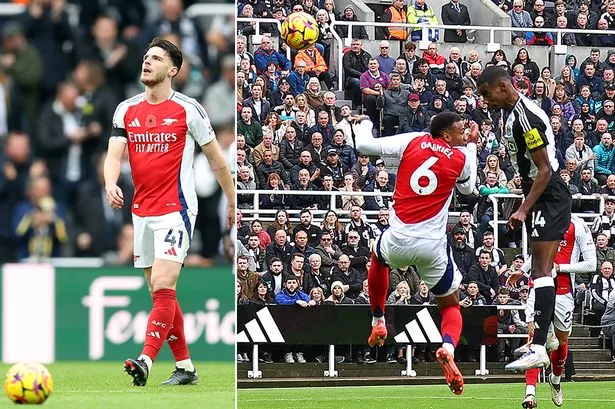 Alexander Isak makes his point right in front of Arsenal boss Mikel Arteta