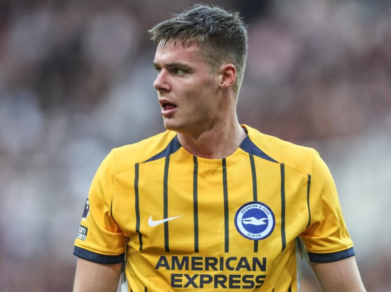 Leicester City, Fulham suffer crushing blow in Evan Ferguson pursuit ahead of January window