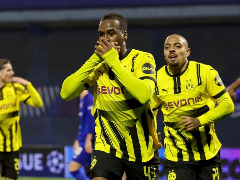 Arsenal, Chelsea in ‘four-way fight’ for Borussia Dortmund star who ‘dreams of Premier League move’
