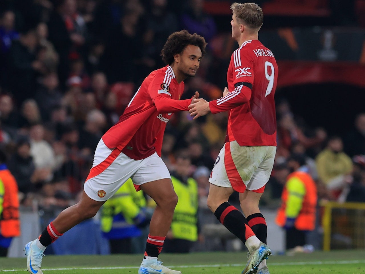 Man United interim head coach Ruud van Nistelrooy makes striker admission amid Viktor Gyokeres speculation