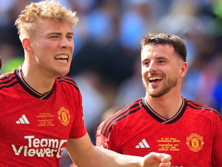 Man United lineup vs. Man City: Predicted XI for Premier League Manchester derby as Mount, Maguire start