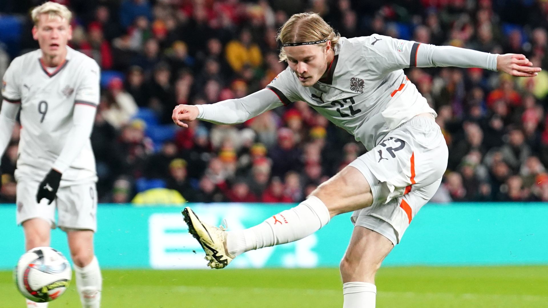 Wales behind early against Iceland - Latest score