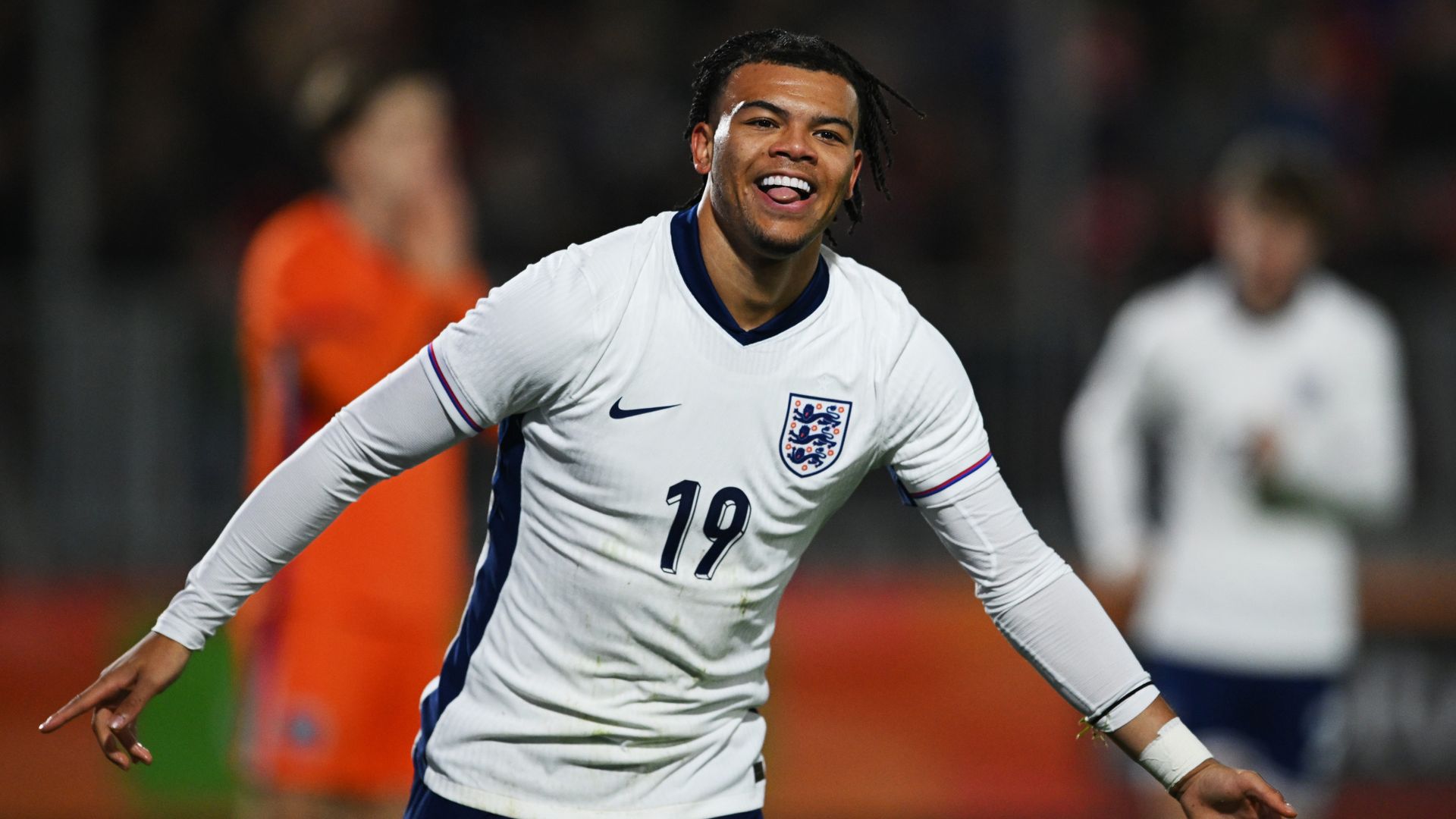 Scarlett on target as England U21s draw with Netherlands