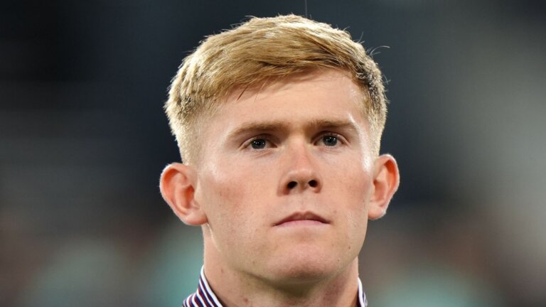 Hall and Harwood-Bellis receive maiden England call-ups