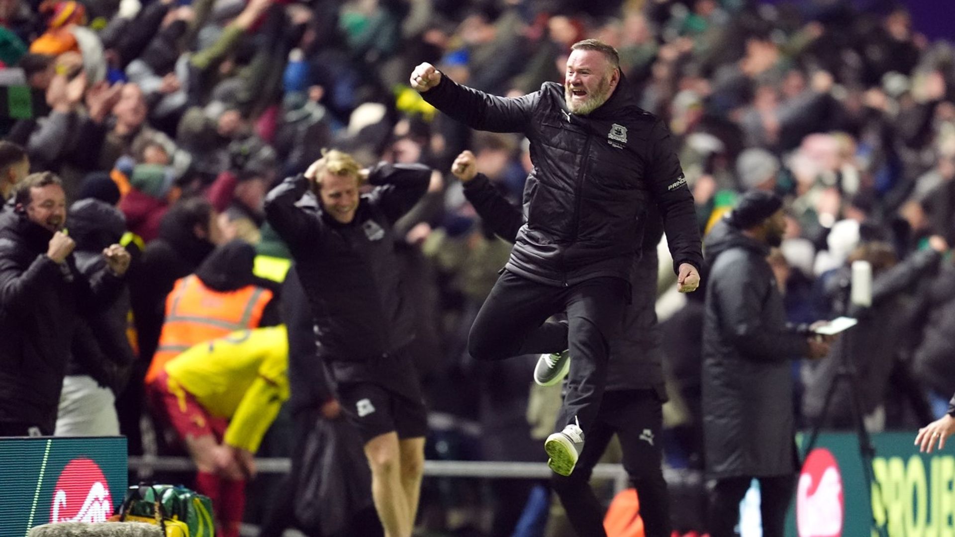 Gray's late equaliser preserves Plymouth's unbeaten home run