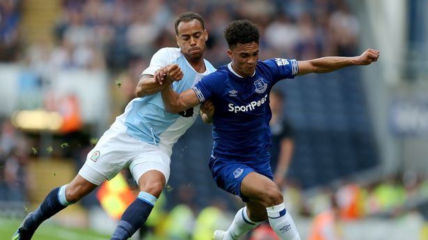 ‘I had to quit Everton – now Arne Slot wants Liverpool to sign me before Man City do’