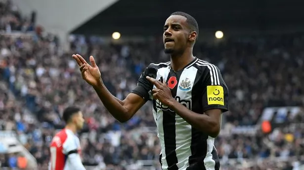 Newcastle slap mammoth price tag on Alexander Isak to ward off interest from Arsenal