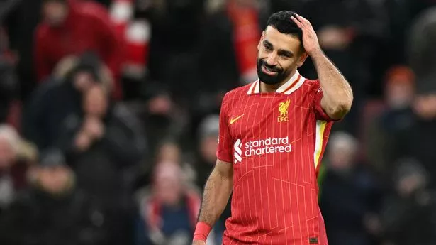 ‘I’ve been in dressing rooms with contract disputes like Mo Salah’s – I find it strange’