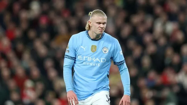 Jamie Carragher mocks Erling Haaland as he calls on football fans to end ‘silly debate’